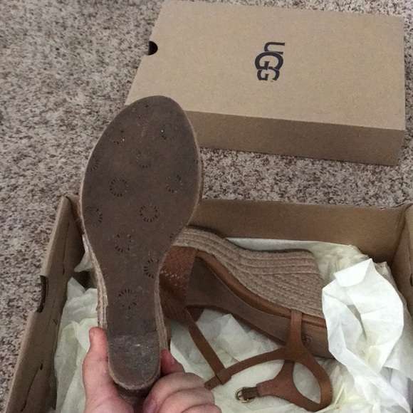 Ugg wedge sandals - Picture 3 of 6